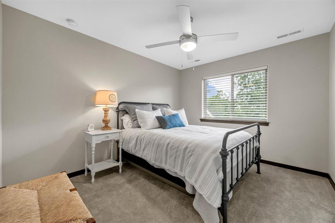 6 Holiday Ridge Lane Coralville IA 52241