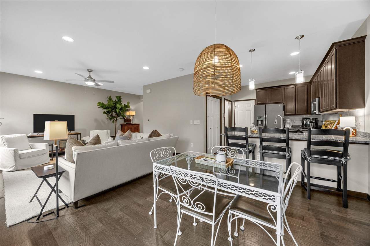 6 Holiday Ridge Lane Coralville IA 52241