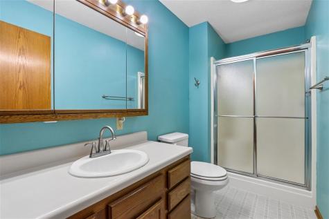 1022 Chatham Drive Williamsburg IA 52361