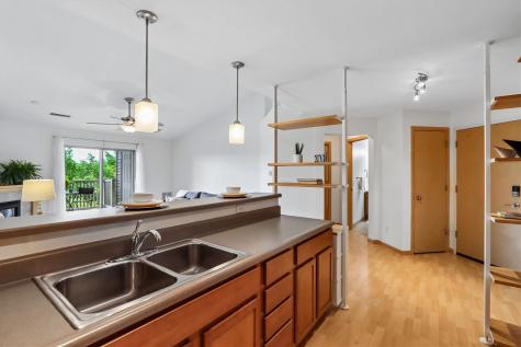 470 N 1st Avenue Iowa City IA 52245