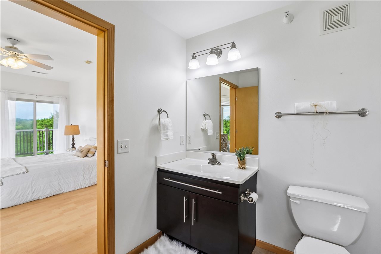 470 N 1st Avenue Iowa City IA 52245