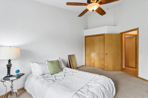 470 N 1st Avenue Iowa City IA 52245