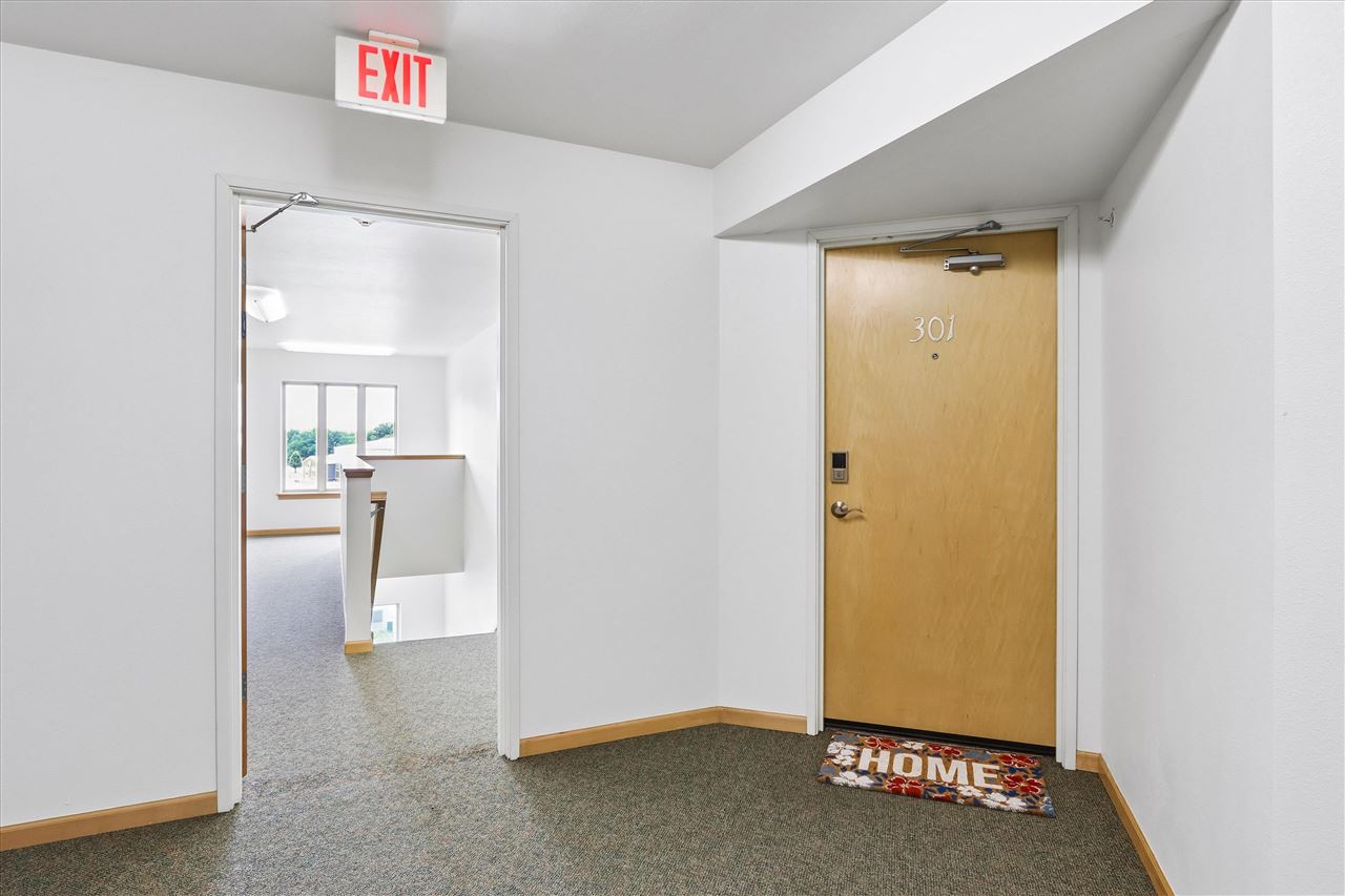 470 N 1st Avenue Iowa City IA 52245