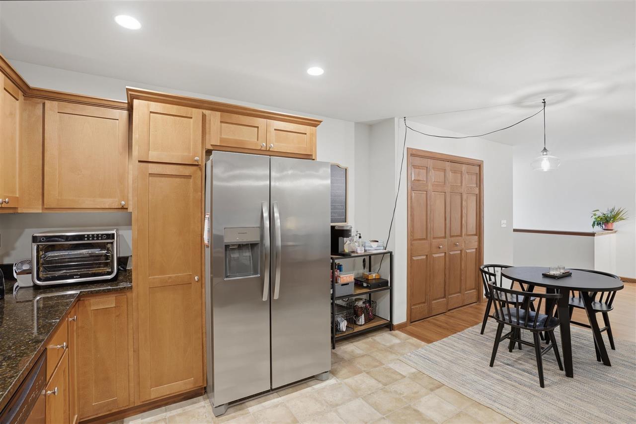568 Meadow Oak Circle Fairfax IA 52228