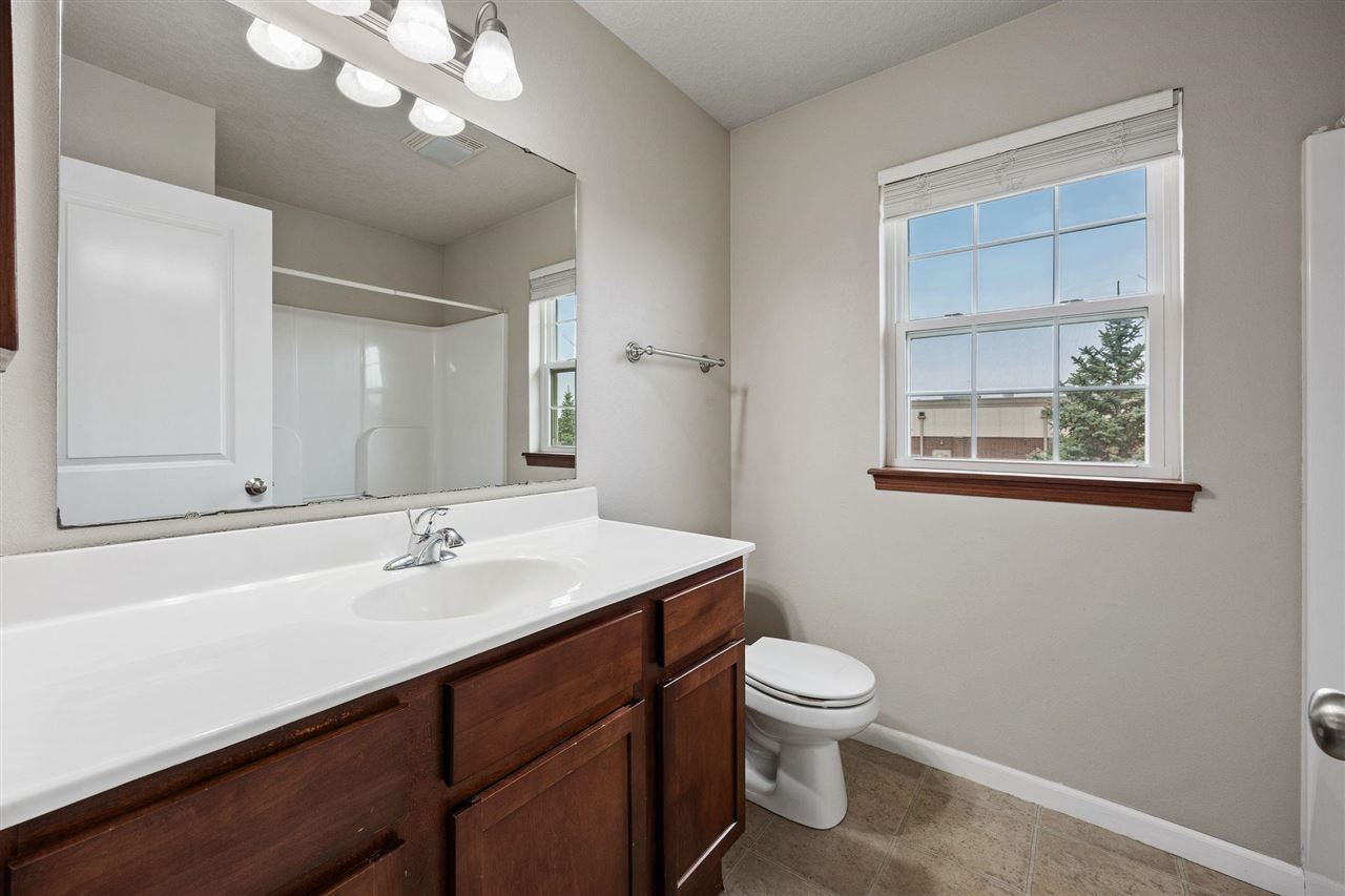 1497 Burr Drive North Liberty IA 52317
