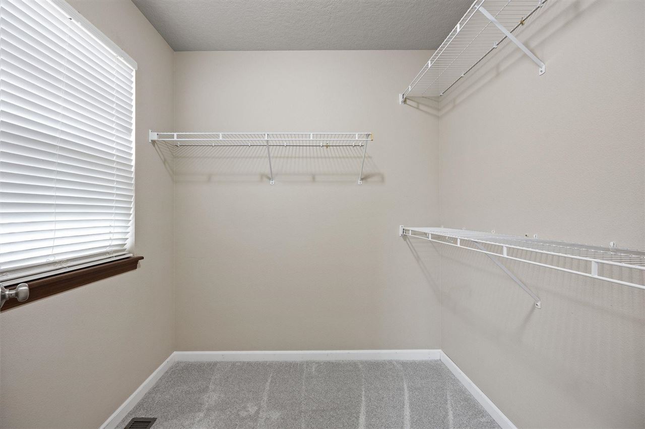 1497 Burr Drive North Liberty IA 52317
