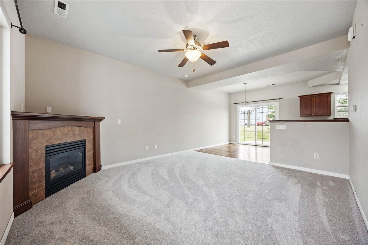 1497 Burr Drive North Liberty IA 52317
