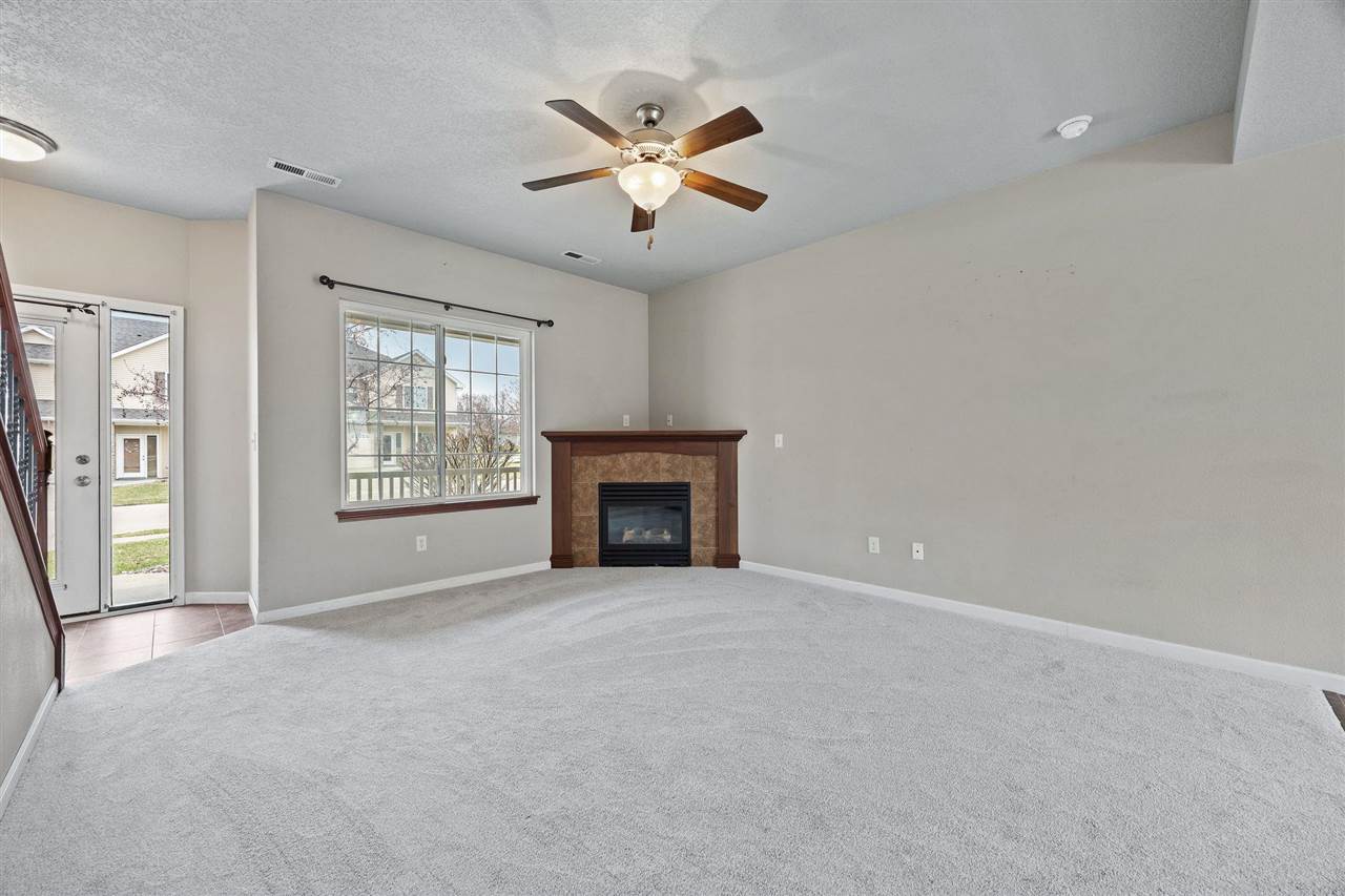 1497 Burr Drive North Liberty IA 52317