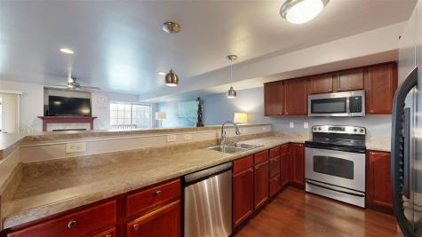 285 Huntington Drive Iowa City IA 52245