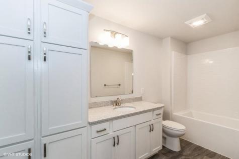 2233 Eversull Lane North Liberty IA 52317