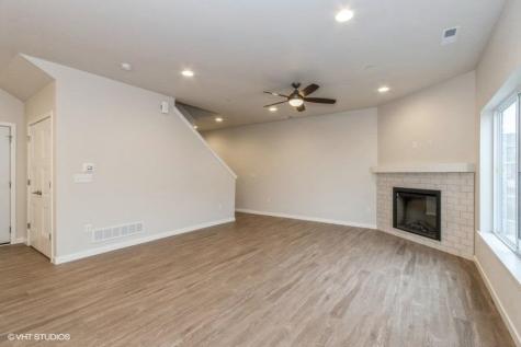 2233 Eversull Lane North Liberty IA 52317