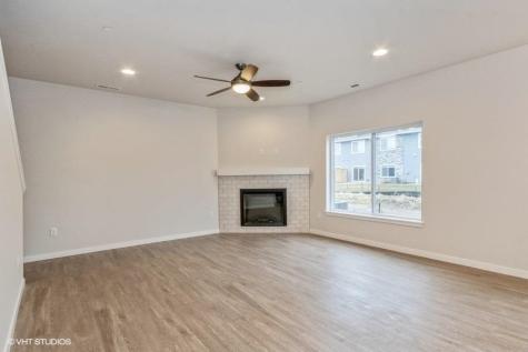2233 Eversull Lane North Liberty IA 52317