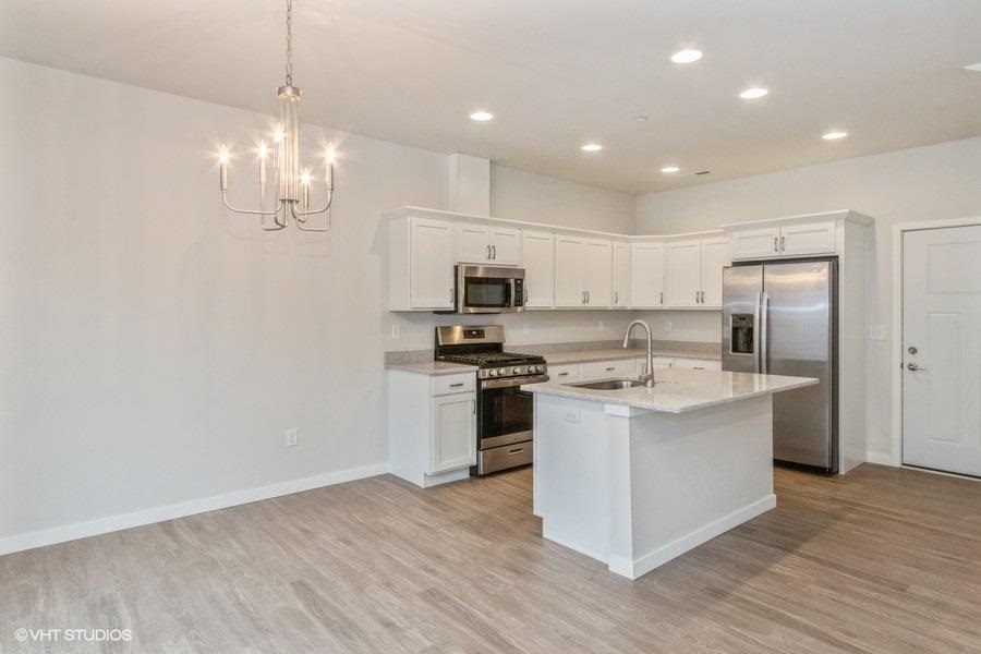2233 Eversull Lane North Liberty IA 52317