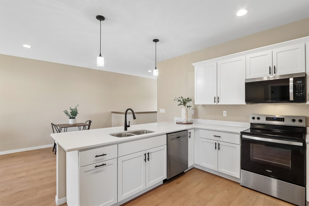 897 North Street Williamsburg IA 52361