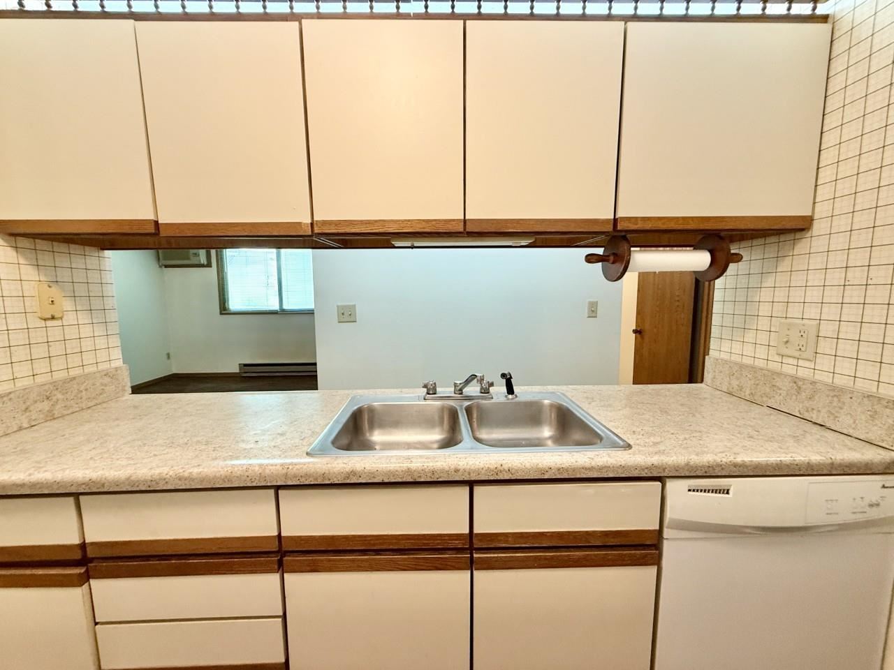 906 Benton Drive Iowa City IA 52246