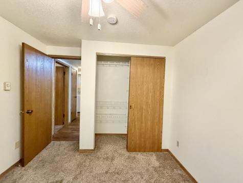 906 Benton Drive Iowa City IA 52246