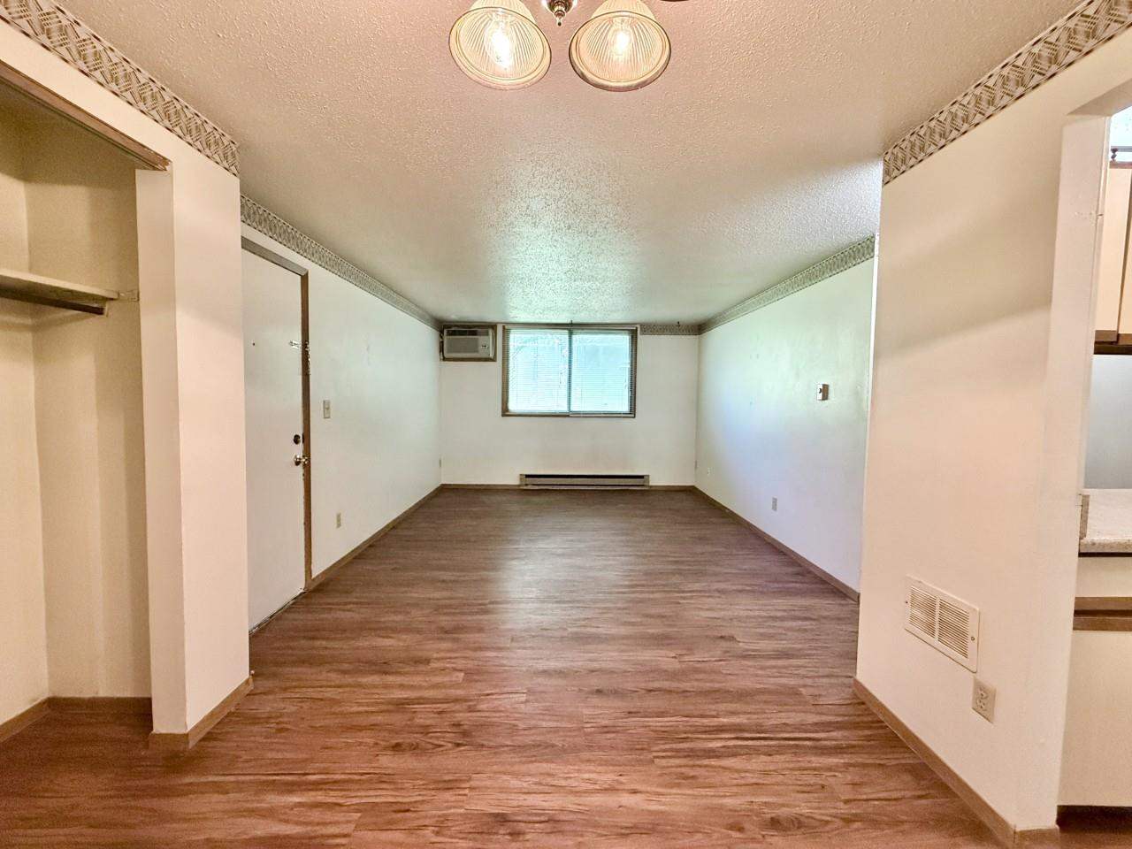 906 Benton Drive Iowa City IA 52246