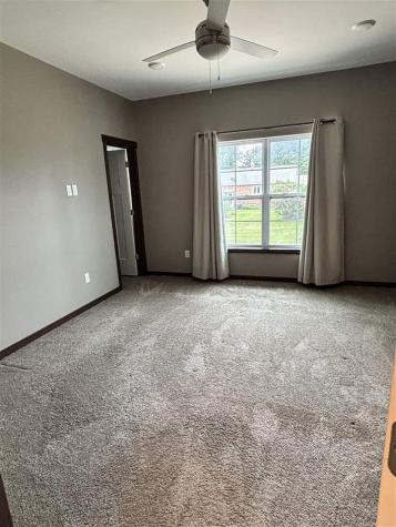 331 E Main Street Solon IA 52333