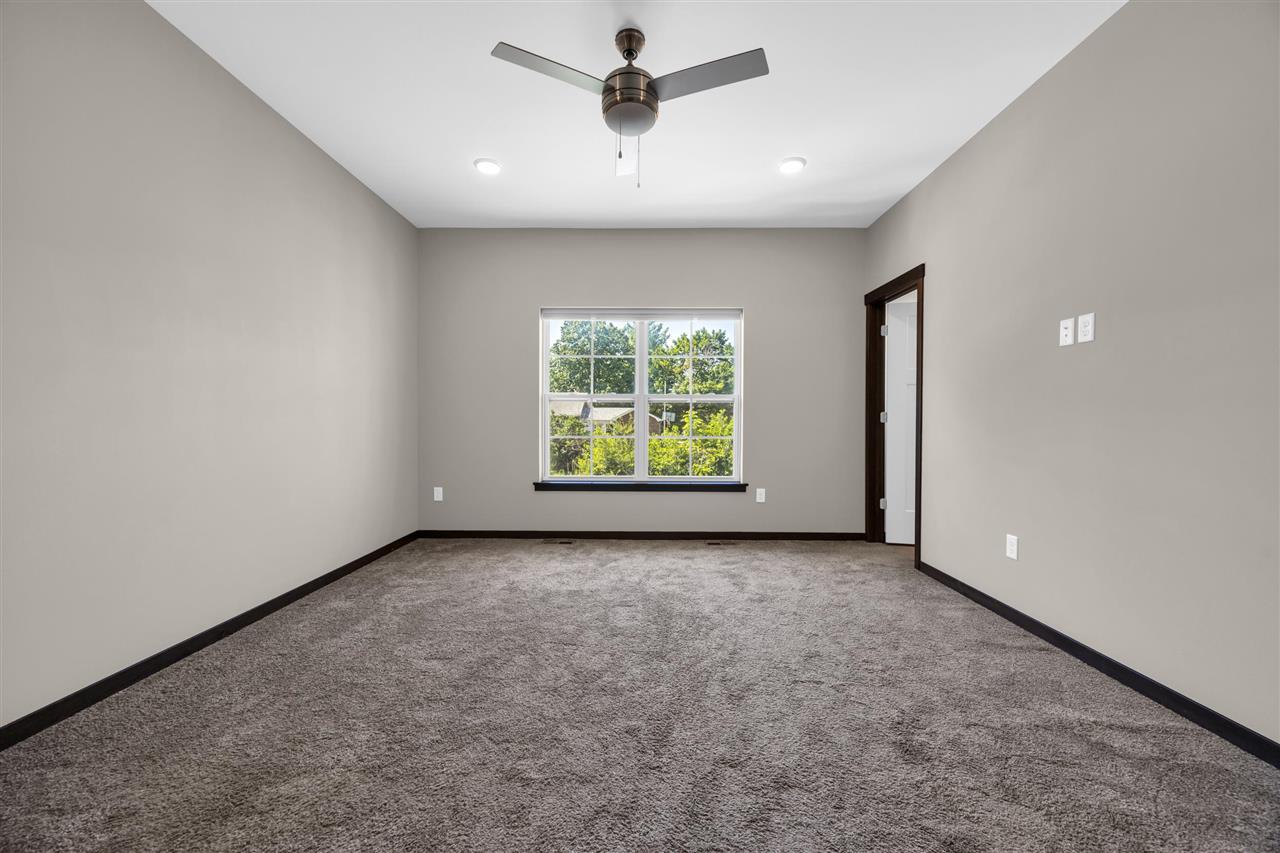 331 E Main Street Solon IA 52333