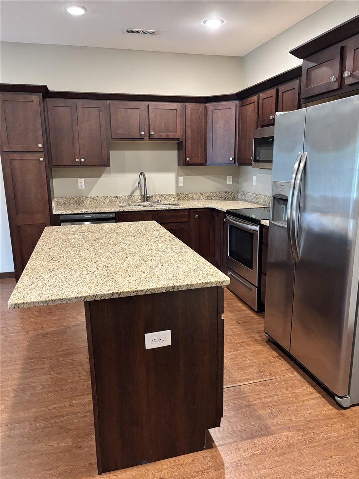331 E Main Street Solon IA 52333