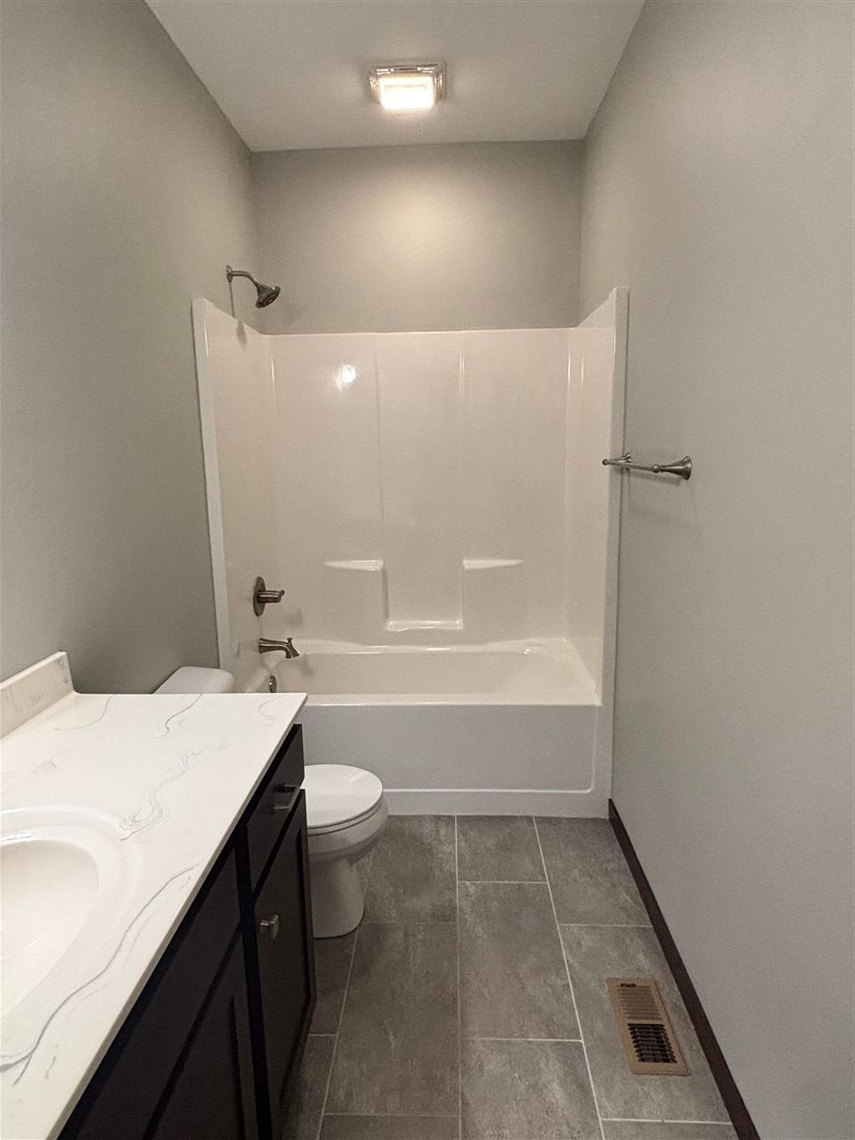 331 E Main Street Solon IA 52333
