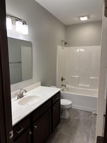 331 E Main Street Solon IA 52333