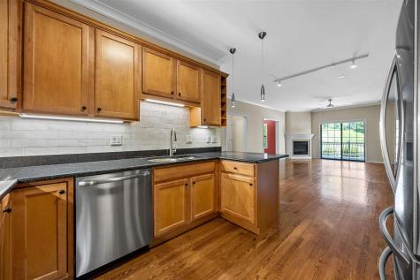 852 Foster Road Iowa City IA 52245