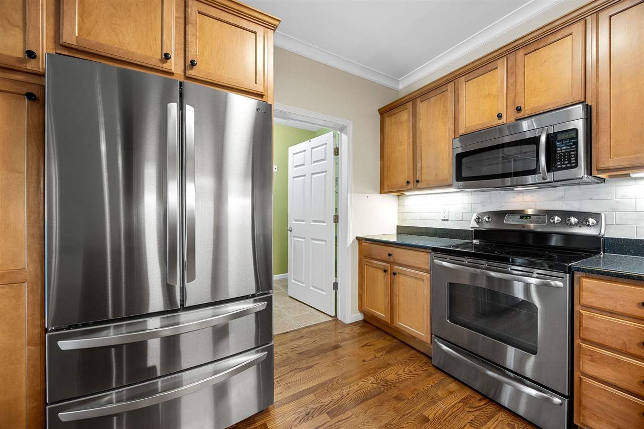 852 Foster Road Iowa City IA 52245