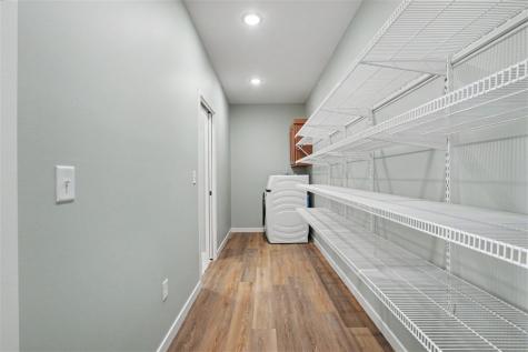 4428 Deer Creek Road Iowa City IA 52246