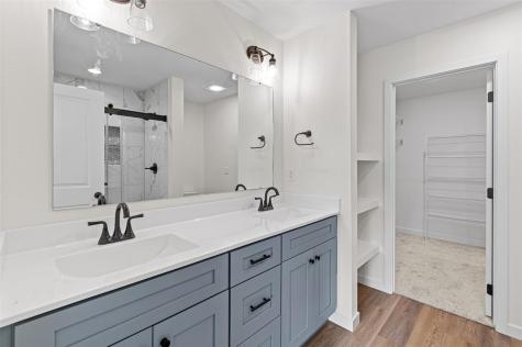 4671 Herbert Hoover Highway Iowa City IA 52240
