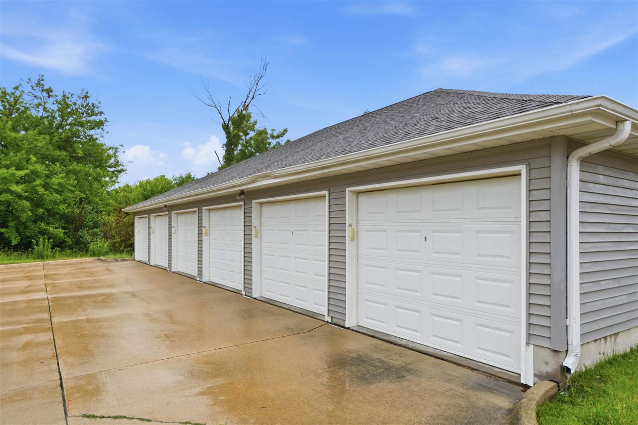 880 Rachael Street North Liberty IA 52317