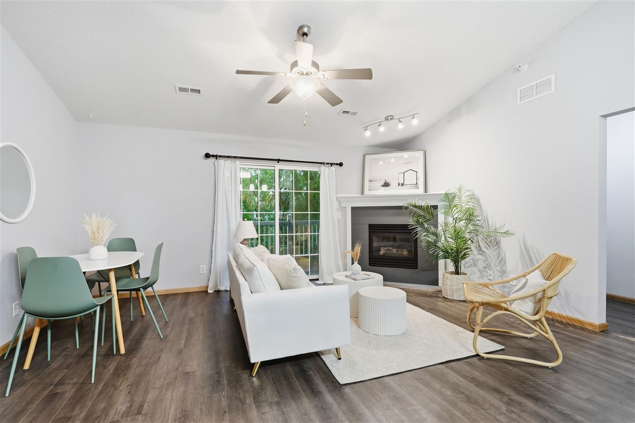 880 Rachael Street North Liberty IA 52317