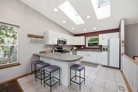 514 Kimberlite Street Tiffin IA 52340