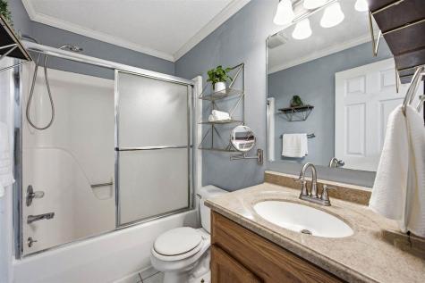 514 Kimberlite Street Tiffin IA 52340