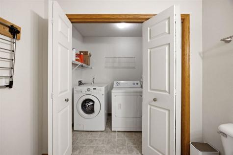 514 Kimberlite Street Tiffin IA 52340