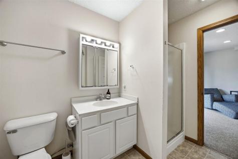 514 Kimberlite Street Tiffin IA 52340