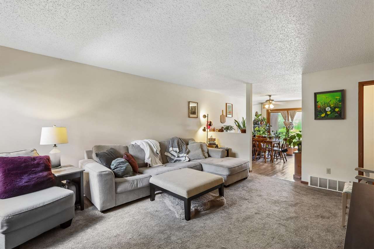 1144 Mormon Trek Boulevard Iowa City IA 52246