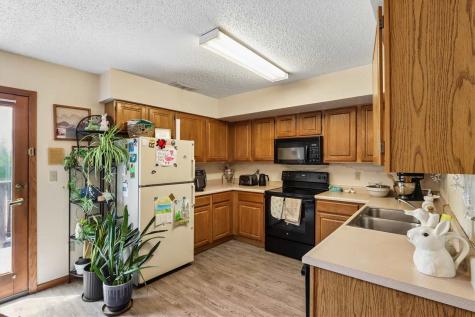 1144 Mormon Trek Boulevard Iowa City IA 52246