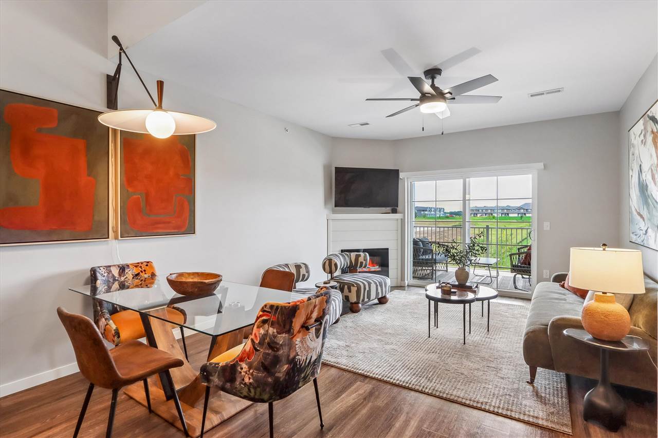 2875 Spring Rose Circle Coralville IA 52441