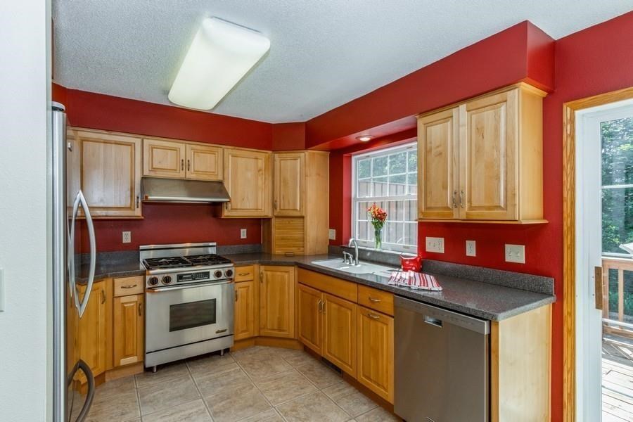 710 West Side Drive Iowa City IA 52246