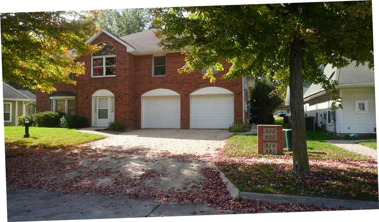925 Longfellow Place Iowa City IA 52240