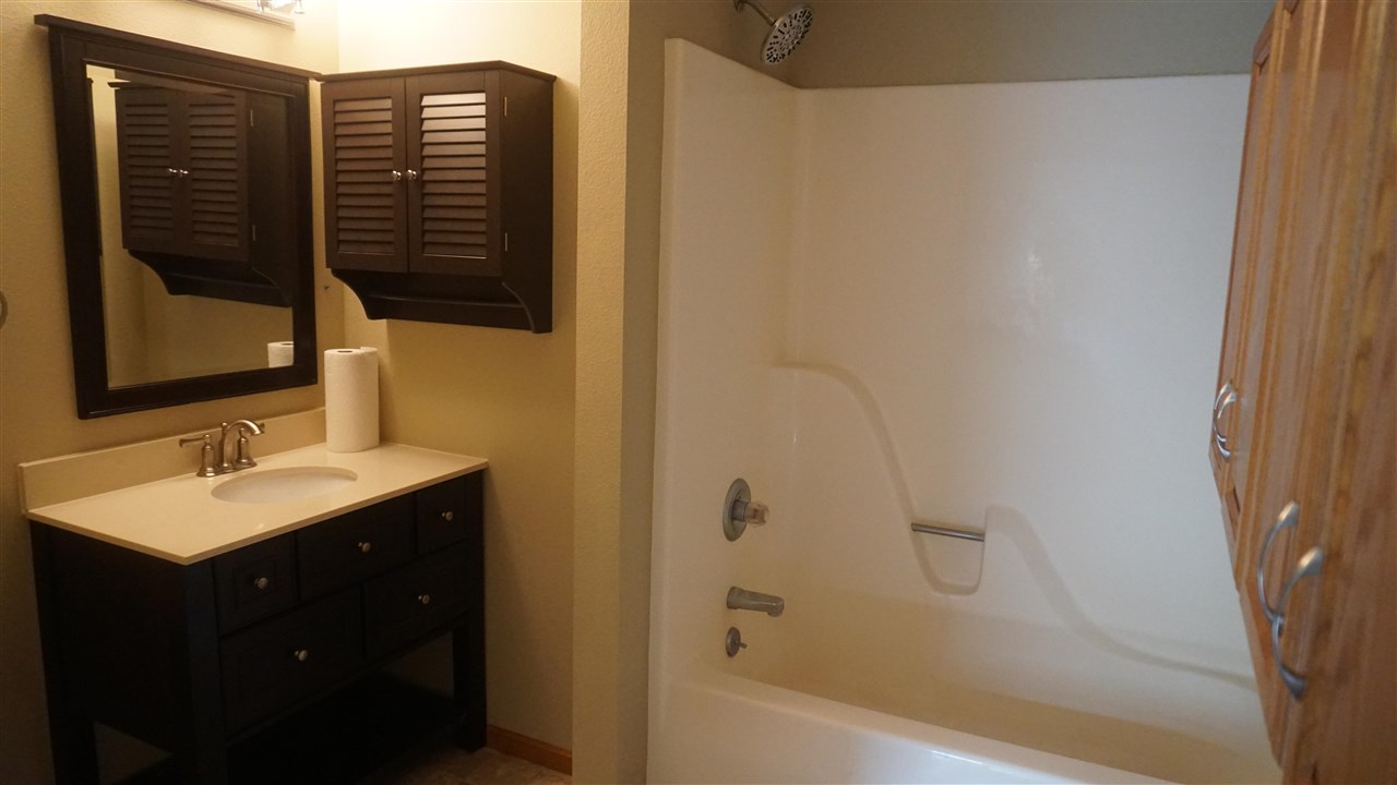 925 Longfellow Place Iowa City IA 52240