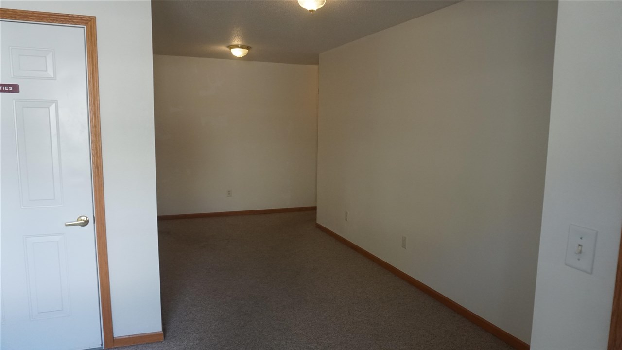 925 Longfellow Place Iowa City IA 52240