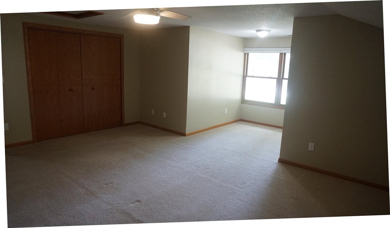 925 Longfellow Place Iowa City IA 52240