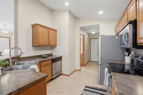 2965 Samuel Court SW Cedar Rapids IA 52404
