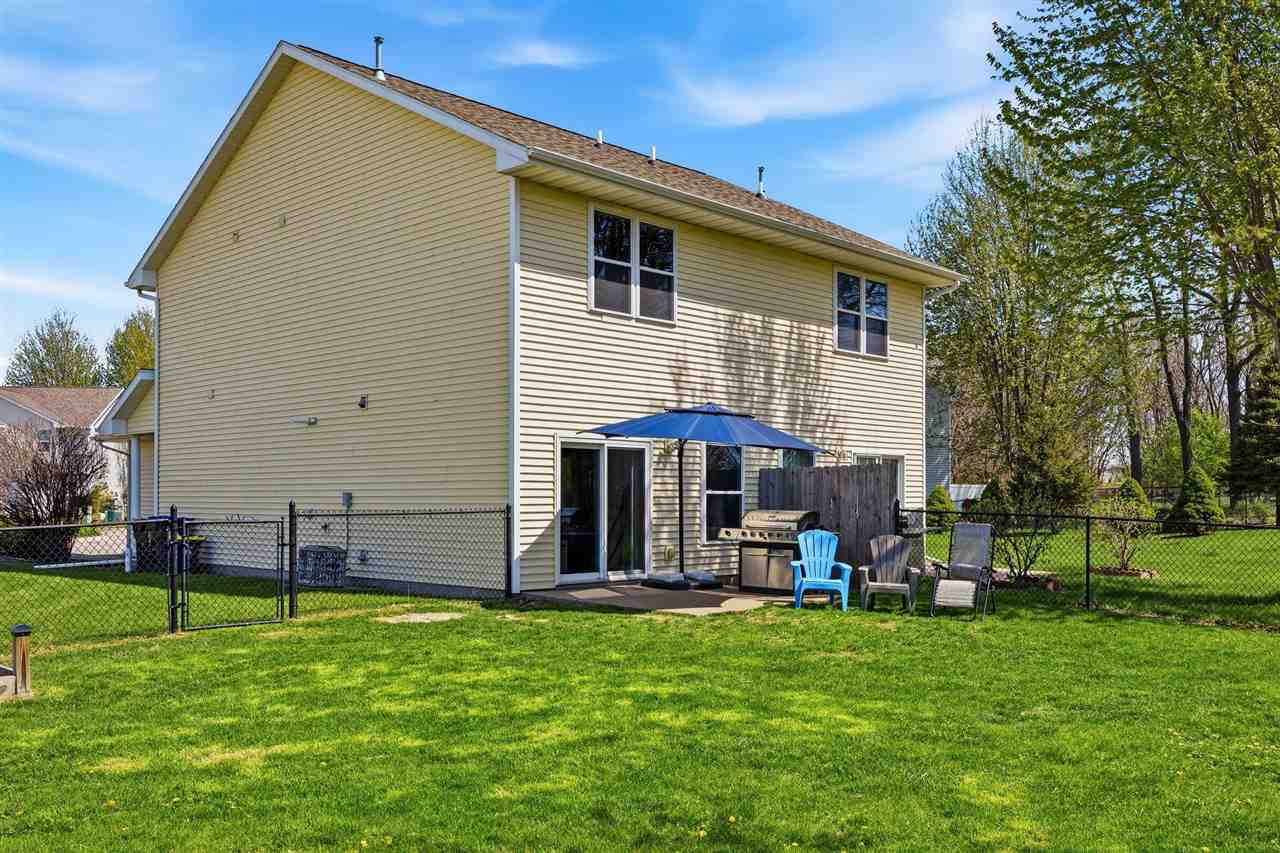 77 Thistle Court Iowa City IA 52240