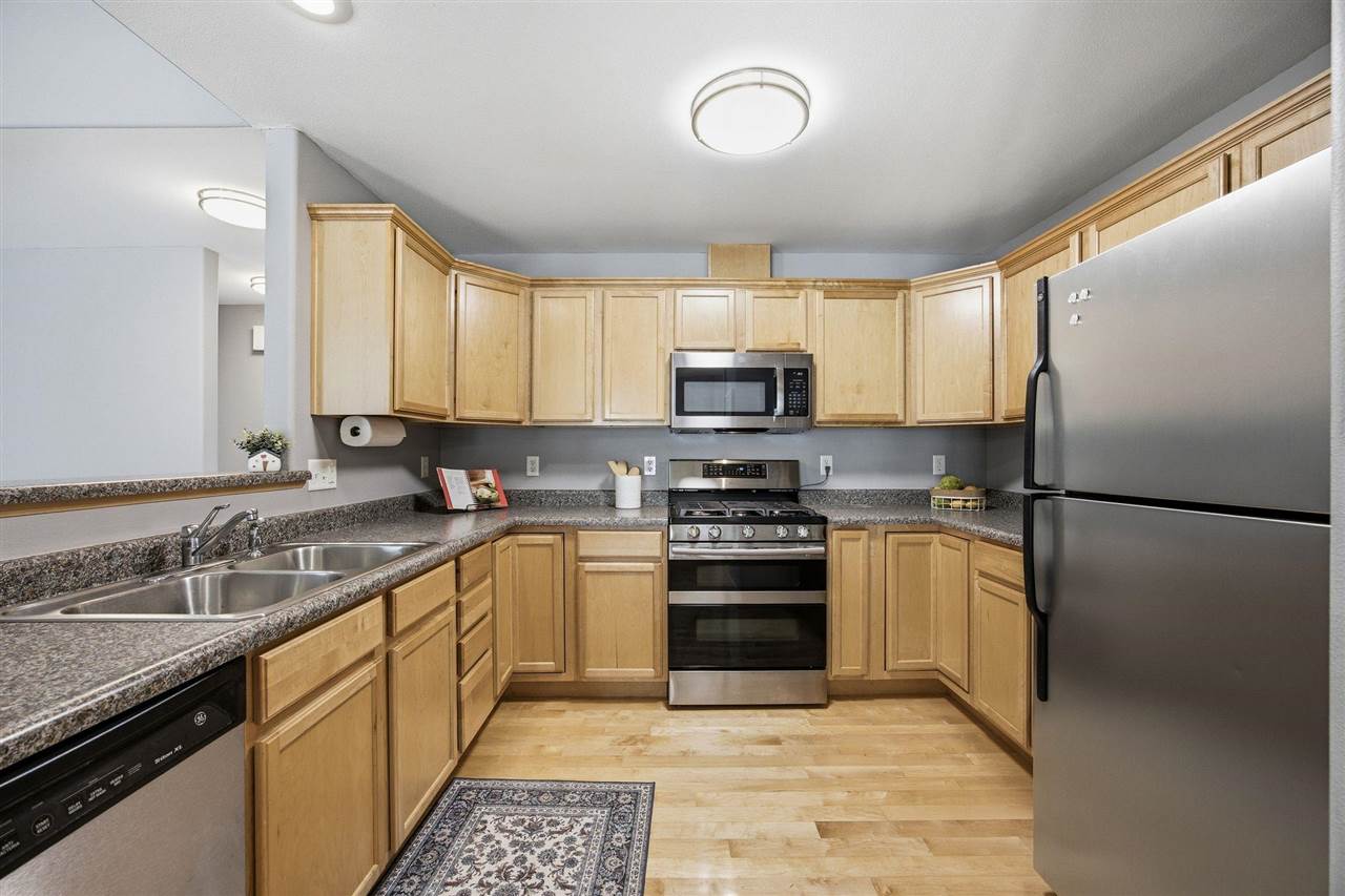 118 Broadmoor Lane Iowa City IA 52245