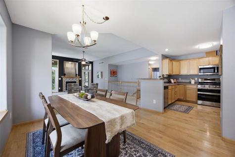 118 Broadmoor Lane Iowa City IA 52245