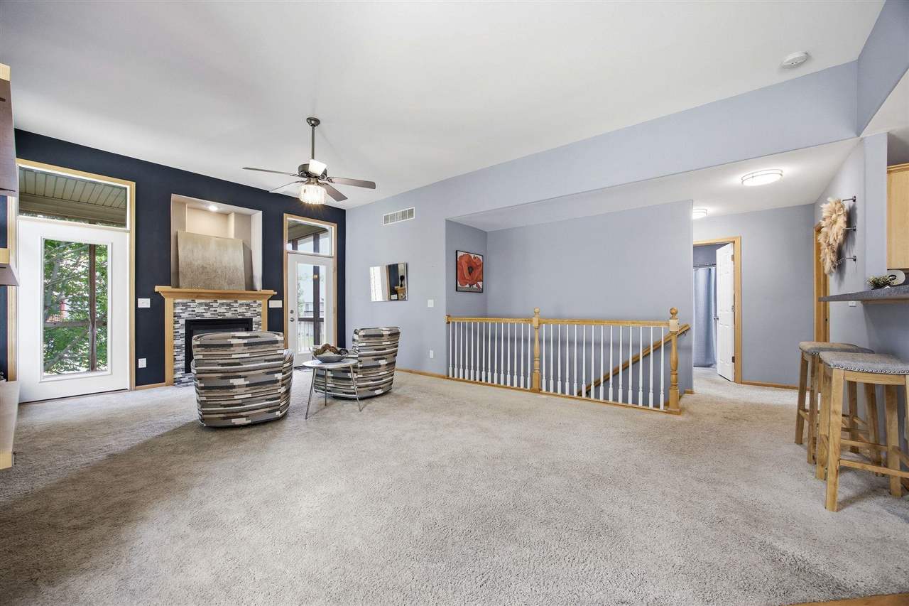 118 Broadmoor Lane Iowa City IA 52245
