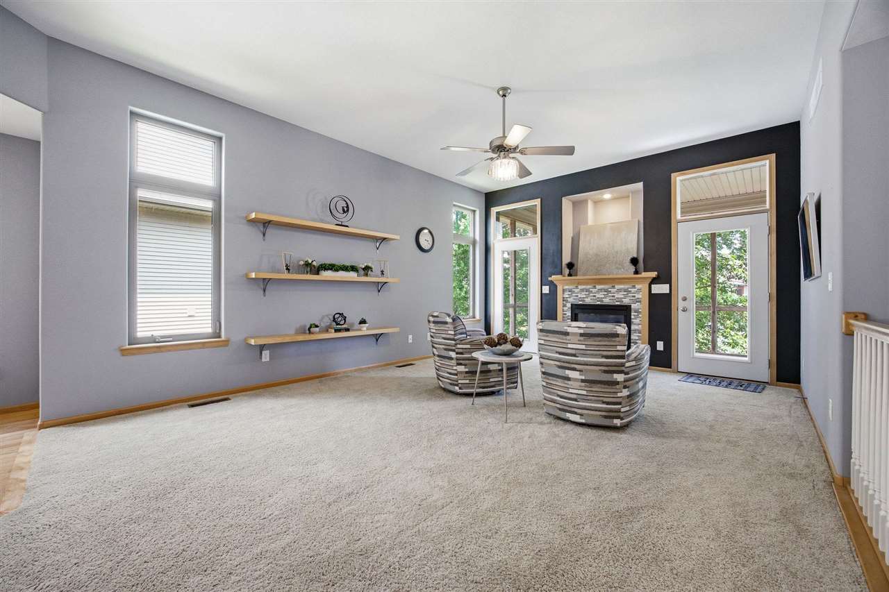 118 Broadmoor Lane Iowa City IA 52245
